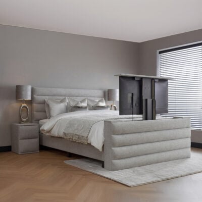 Boxspring Piso met TV-lift modern gestoffeerd bed met geïntegreerde televisie en strak luxe design voor slaapkamer